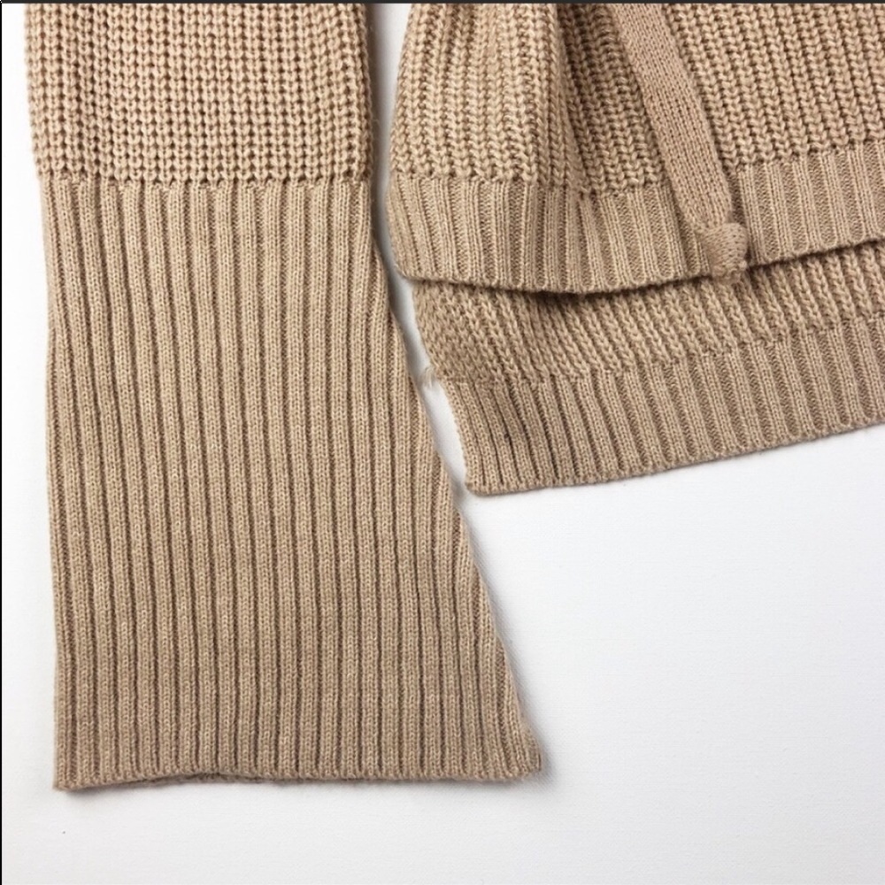 🌸Lace Up Flared Sleeve Sweater - Picture 4 of 6